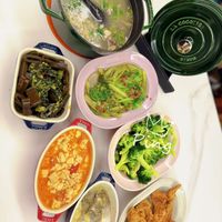 可能是火鍋、粥和文字的圖像