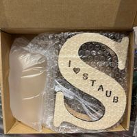 可能是‎顯示的文字是「 ‎AUB B He イタUB ح ل 1‎ 」‎的圖像