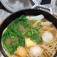 可能是火鍋和拉麵的圖像