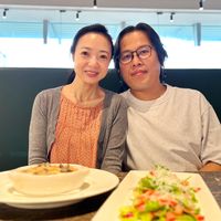 可能是 2 個人的圖像