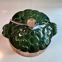 可能是顯示的文字是「 staub 」的圖像