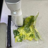 可能是莙薘菜和文字的圖像