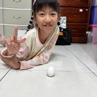 可能是 1 人和小孩的圖像