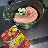 可能是食物、慢燉鍋和文字的圖像