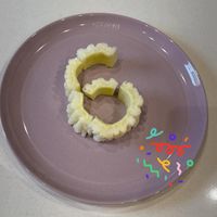 可能是食物和文字的圖像