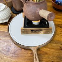 可能是泡茶器和文字的圖像