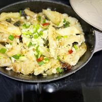 可能是義大利麵的圖像