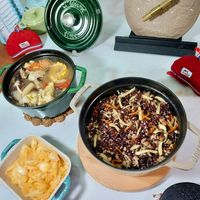 可能是豆腐、火鍋和文字的圖像