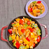 可能是豆煮玉米和豆腐的圖像