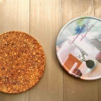 可能是餐巾環和顯示的文字是「 y6и Beauty memo andyourBeauty with your weet и weet and ٢ 」的圖像