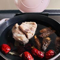可能是粥、火鍋和文字的圖像