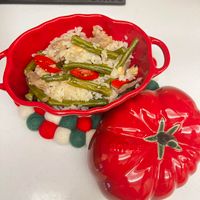 可能是義大利麵的圖像