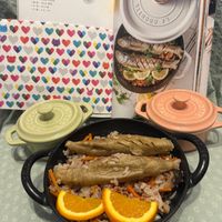 可能是鯷魚和文字的圖像