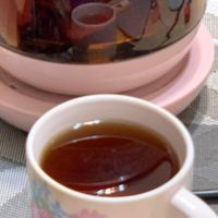 可能是泡茶器、茶和咖啡杯的圖像