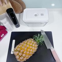 可能是水果、刀和文字的圖像