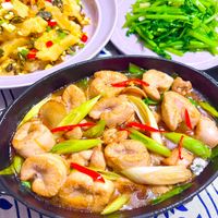 可能是香菇和豆腐的圖像