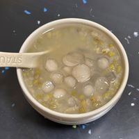 可能是粥和龍眼的圖像