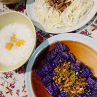 可能是麵、粥和豆腐的圖像