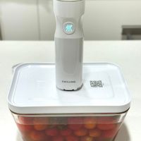 可能是顯示的文字是「 Ж 最郎 ZWILLING 」的圖像