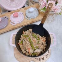 可能是炒飯、豆腐和文字的圖像