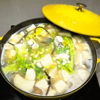 可能是火鍋、豆腐和粥的圖像