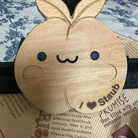 可能是顯示的文字是「 Staub country with ar filled mood, toletitbe:When toletitb mood,Should When PKUMISE Onefilledwith estrained; When in good Should be self- One romanti mood, Should be meditative. Ifthereisahug ahug, Could be So two never to be Darated. here an oath, haired, Stumblino causet withlove ove IS not buta justa place other 」的圖像
