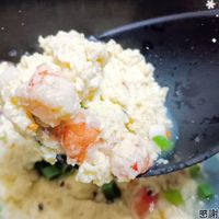 可能是粥、水波蛋、豆腐和文字的圖像