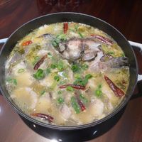 可能是燉小牛膝和粥的圖像