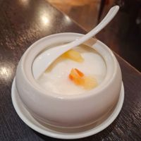 可能是粥和甜點的圖像