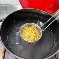 可能是義大利麵的圖像