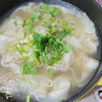 可能是豆腐、粥和顯示的文字是「料 料理聖習日克 千料理學習日記 6G Staub® staub® Staenkance aKaece 」的圖像