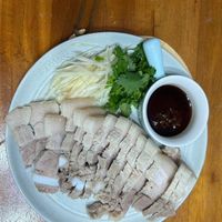 可能是拉麵、麵和文字的圖像