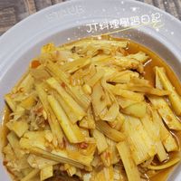 可能是義大利麵、豆腐和拉麵的圖像