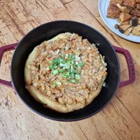 可能是炒飯、牧羊人派和香菇的圖像