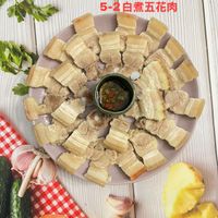 可能是豆腐、麵包棒和文字的圖像