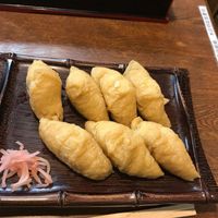 可能是生魚片和壽司的圖像