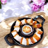 可能是舒芙蕾和文字的圖像