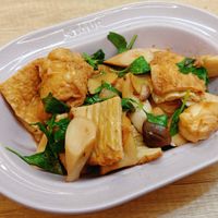 可能是豆腐和香菇的圖像