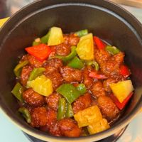 可能是豆腐和炒麵的圖像