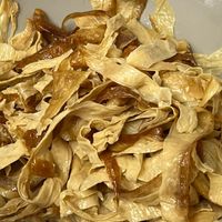 可能是香菇和義大利麵的圖像