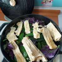 可能是豆腐和紫蘇的圖像