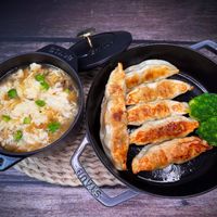 可能是肉餡餅、豆腐和文字的圖像