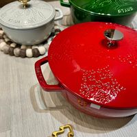 可能是顯示的文字是「 - 10202 STAUB STANB 」的圖像