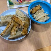可能是港式點心和拉麵的圖像