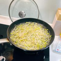 可能是麵和拉麵的圖像