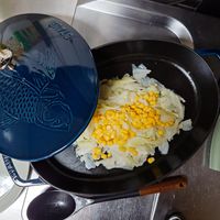 可能是歐姆蛋、水波蛋和鬆餅機的圖像