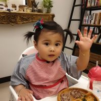 可能是 1 人和嬰兒的圖像