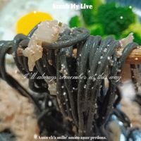 可能是拉麵、義大利麵和文字的圖像