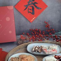 可能是港式點心、炒麵和文字的圖像