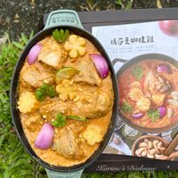 可能是豆腐、炸丸子、西班牙大鍋飯和文字的圖像